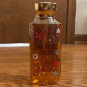 Bath & Body Works “Winter Peach Marshmallow” shower gel - brand new!